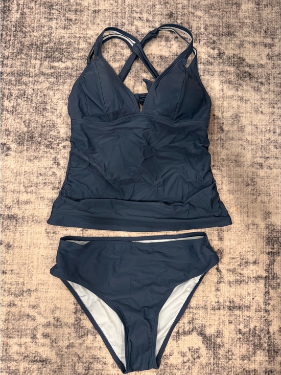 Cupshe Other - Cupshe Black Plunging Tankini Top & Standard Bottoms Set